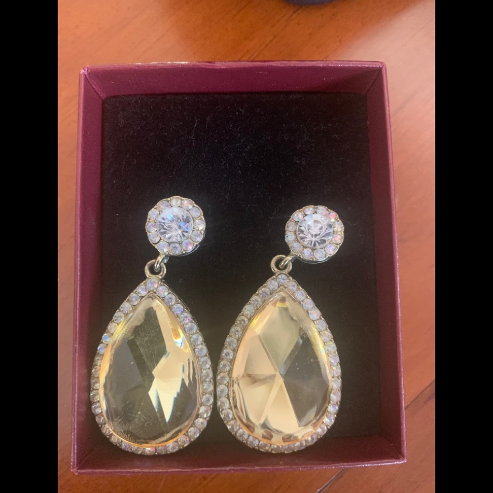 Rhinestone Chandelier Dangling Earrings! Used